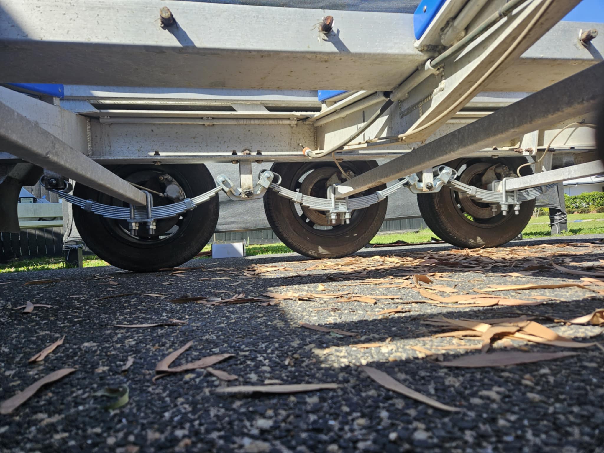 fe2ee773-5c6c-48e8-b8c8-208b3a72f5b9